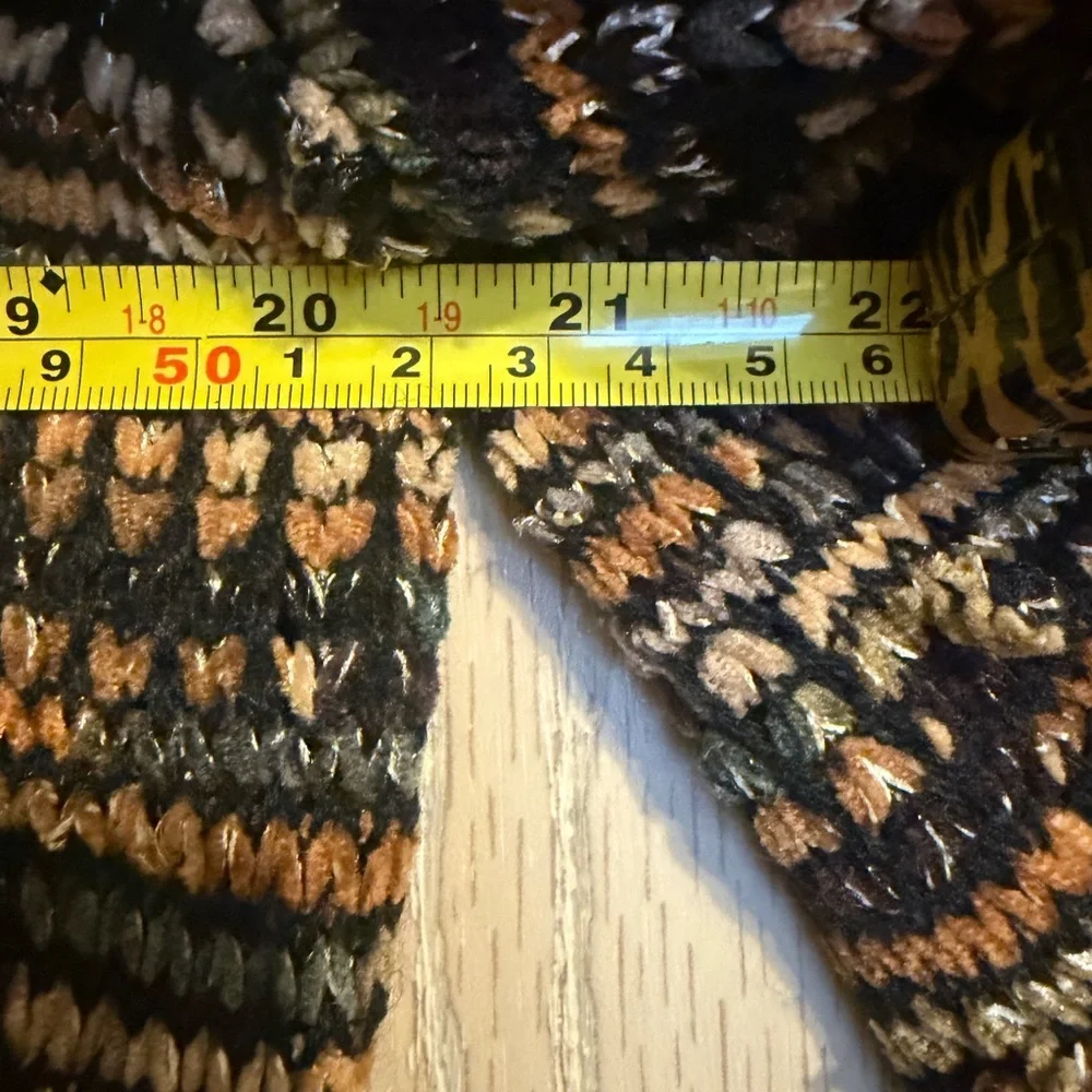 Misook Black and Gold Patterned Women's Blazer Sweater - Picture 8 of 8